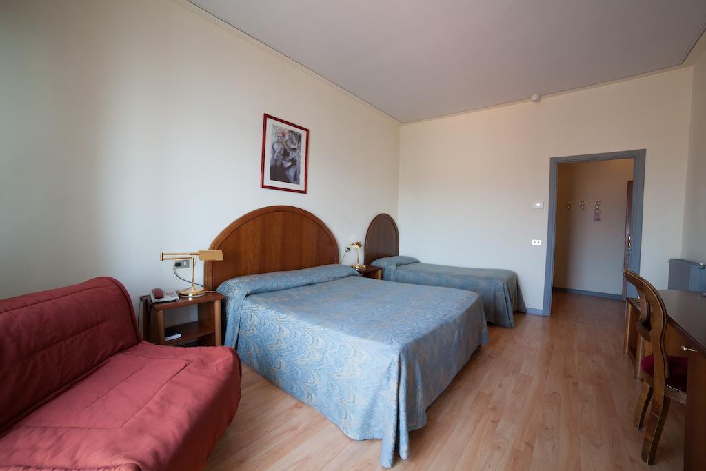 Albergo Miralago Verbania Cameră foto